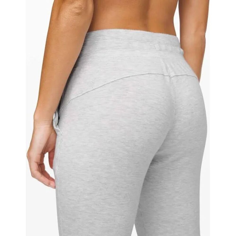 Lululemon 4 Warm Down Jogger Soft Touch Heathered Core Ultra Light Grey W5CGIS - Picture 3 of 12